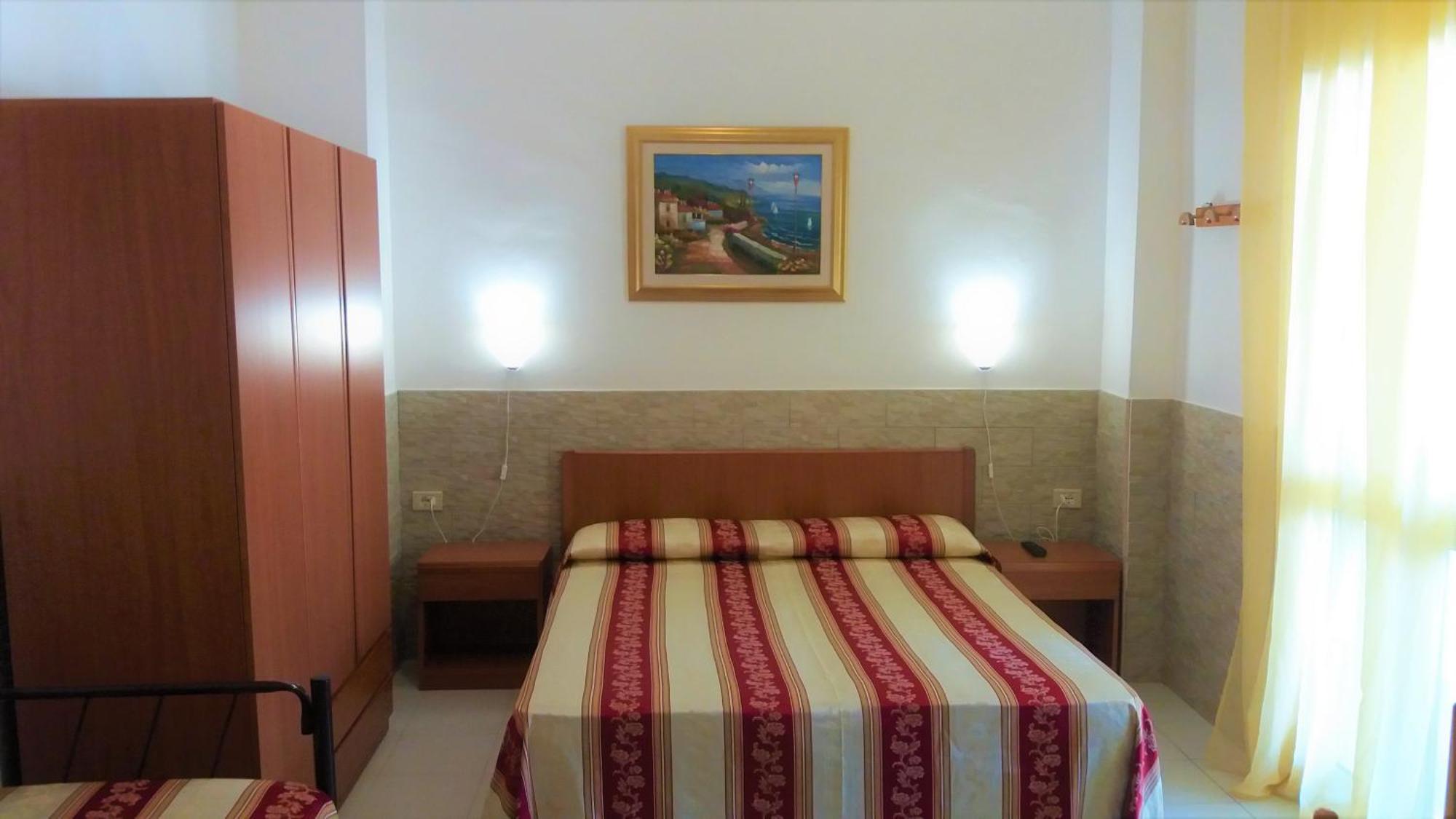 Hotel Residence Villa Ascoli ヴィエステ エクステリア 写真
