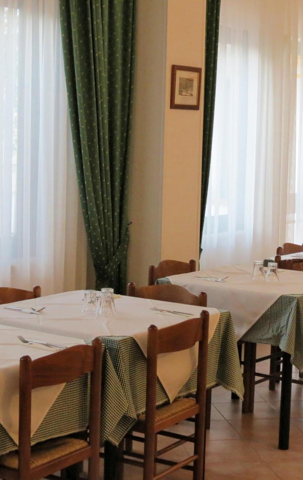 Hotel Residence Villa Ascoli ヴィエステ エクステリア 写真