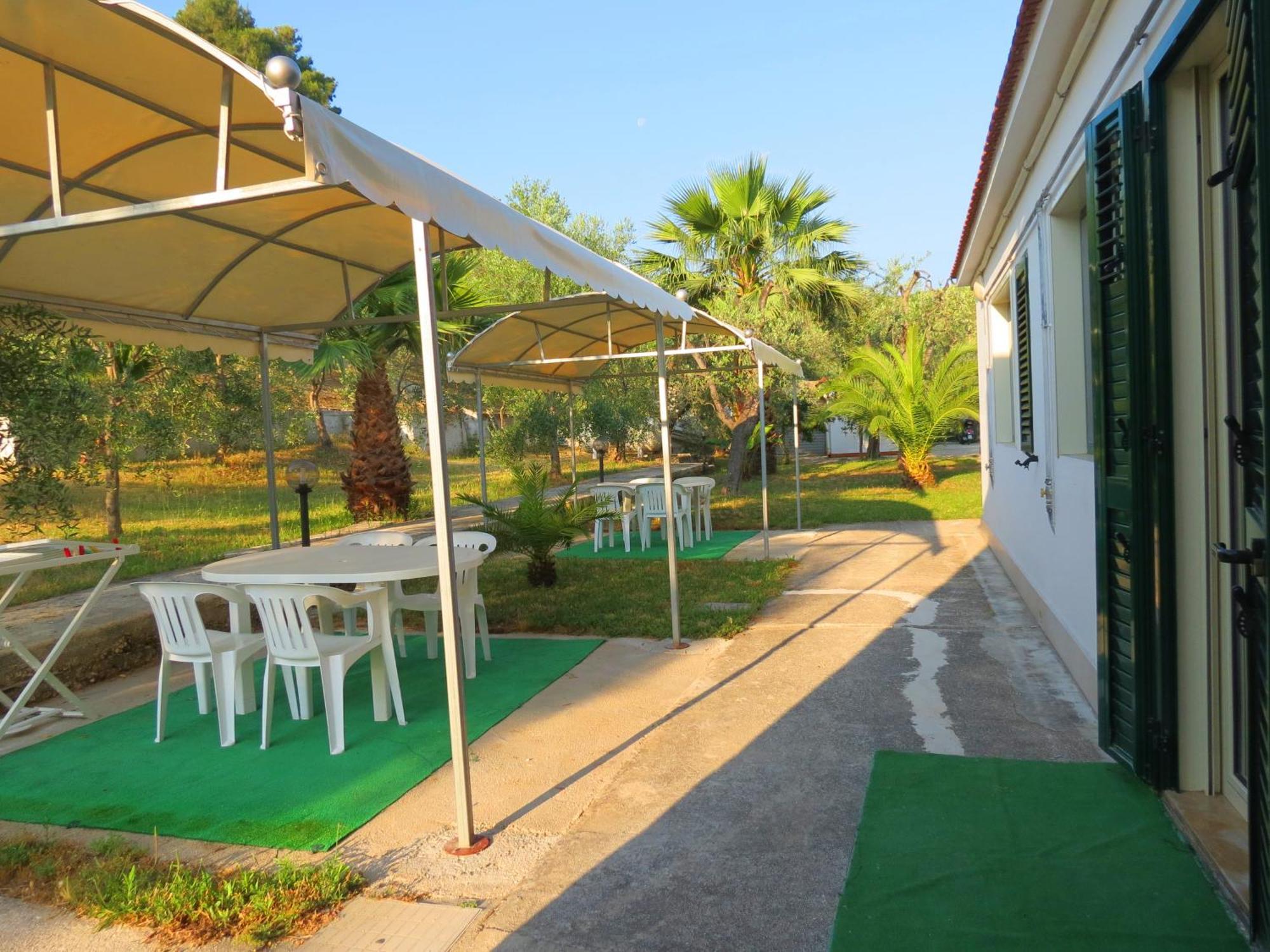 Hotel Residence Villa Ascoli ヴィエステ エクステリア 写真