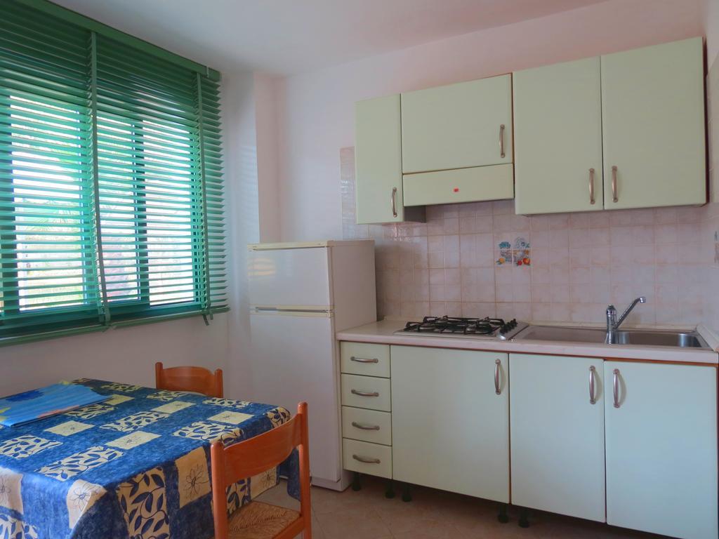 Hotel Residence Villa Ascoli ヴィエステ エクステリア 写真